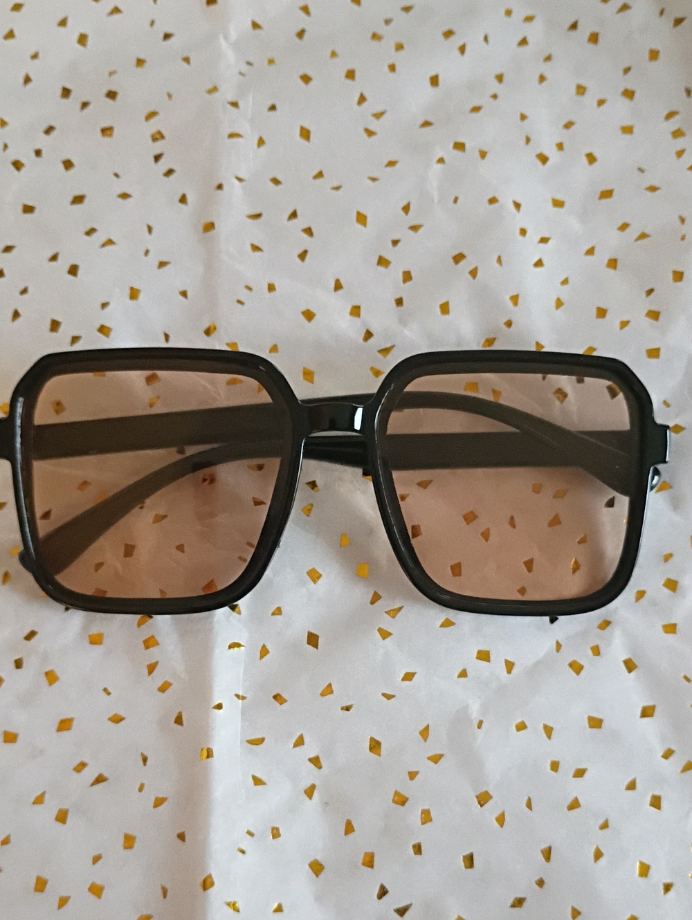 Others Follow Black Square Sunglasses with Brown Lenses